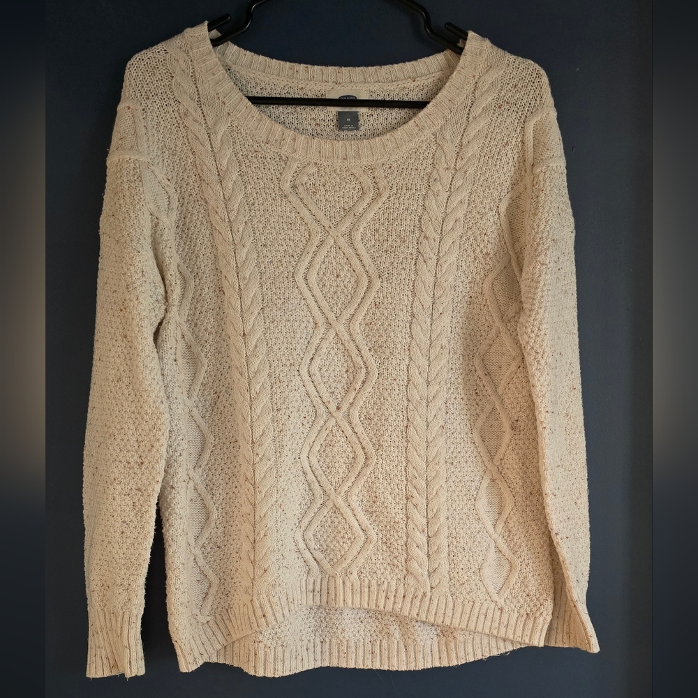 Cream Cable Knit Sweater | Medium